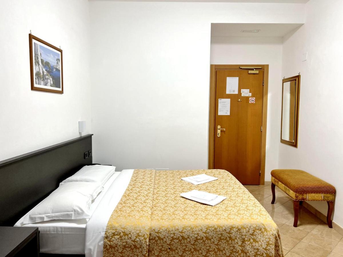 Hotel Domus Termini Rome Buitenkant foto